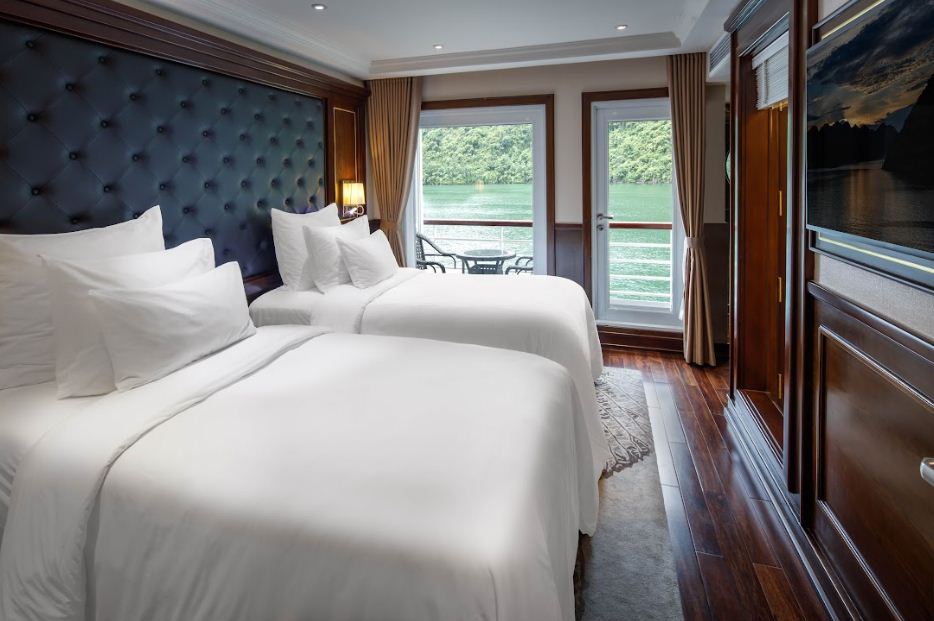 executive-cabin-paradise-elegance-cruises